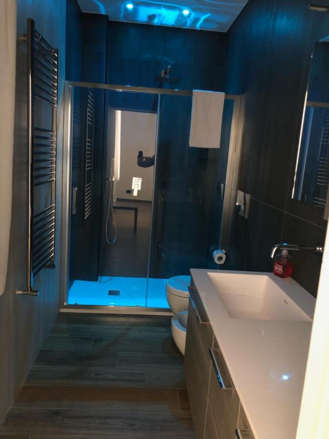 Borgiarooms Luxury Apartment 밀라초 외부 사진