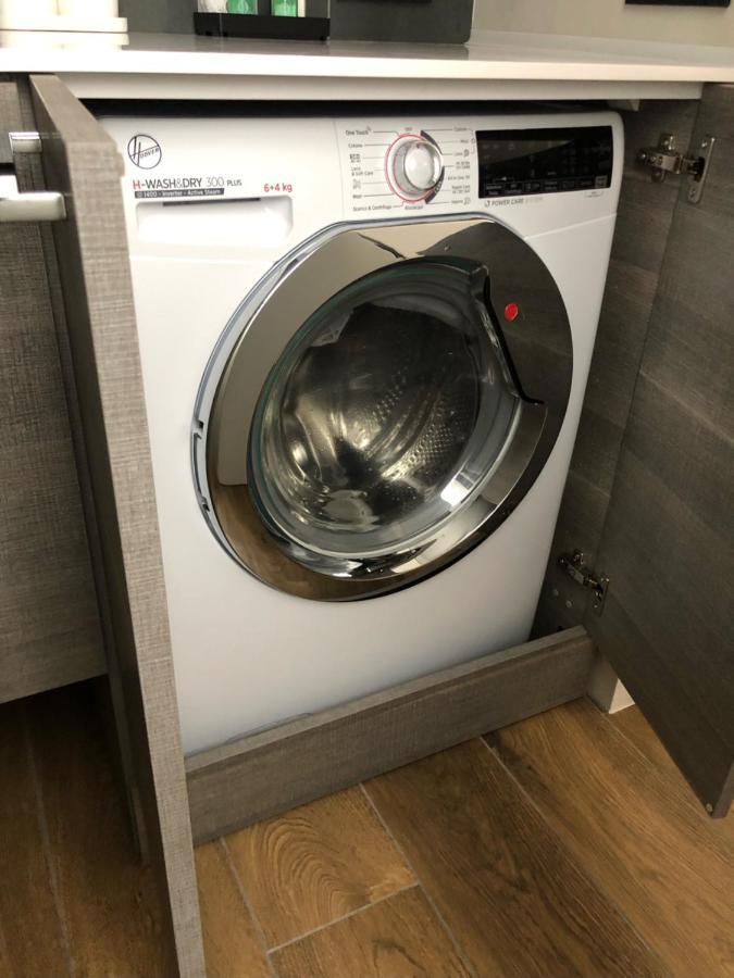 Borgiarooms Luxury Apartment 밀라초 외부 사진