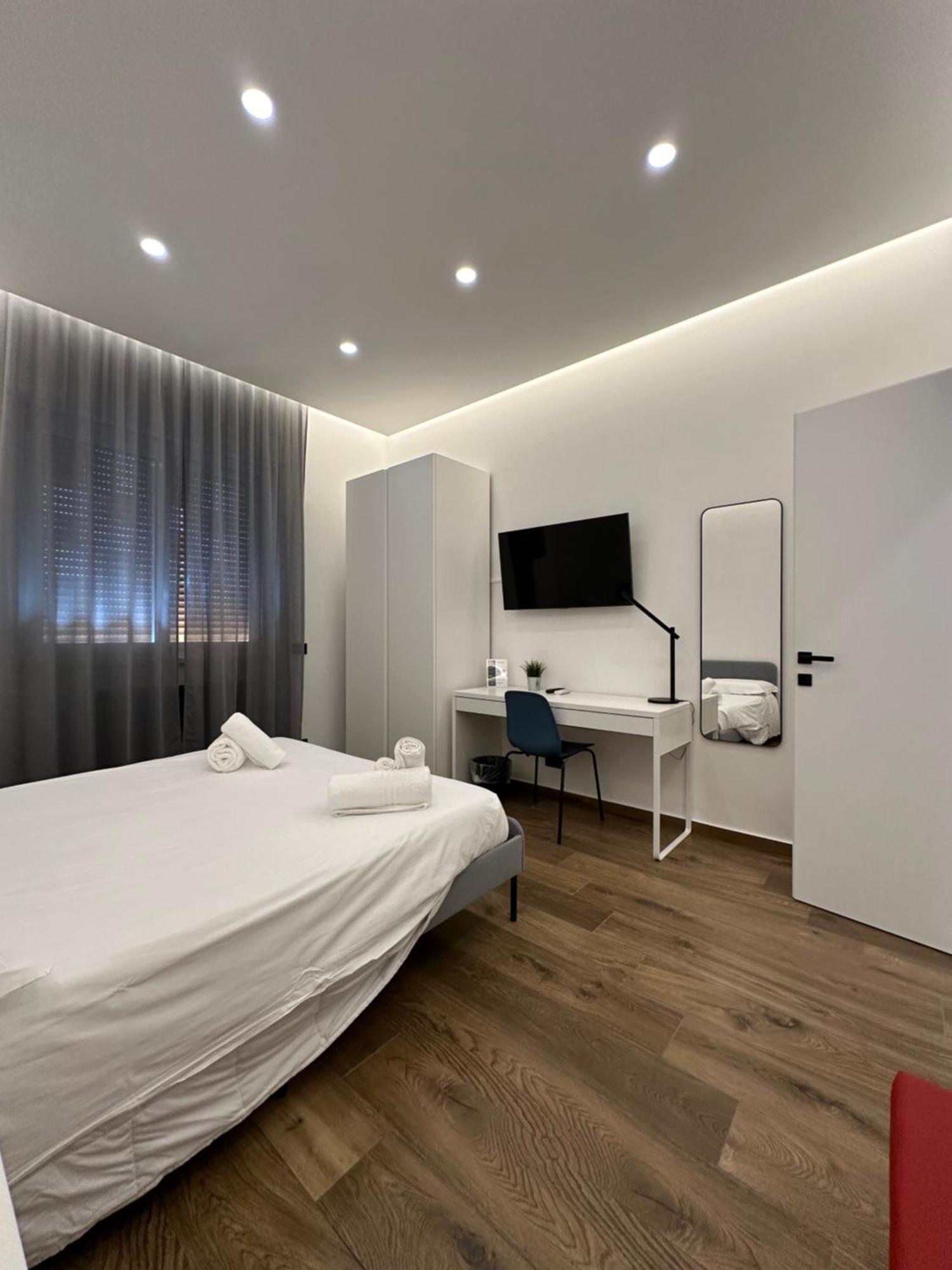 Borgiarooms Luxury Apartment 밀라초 외부 사진