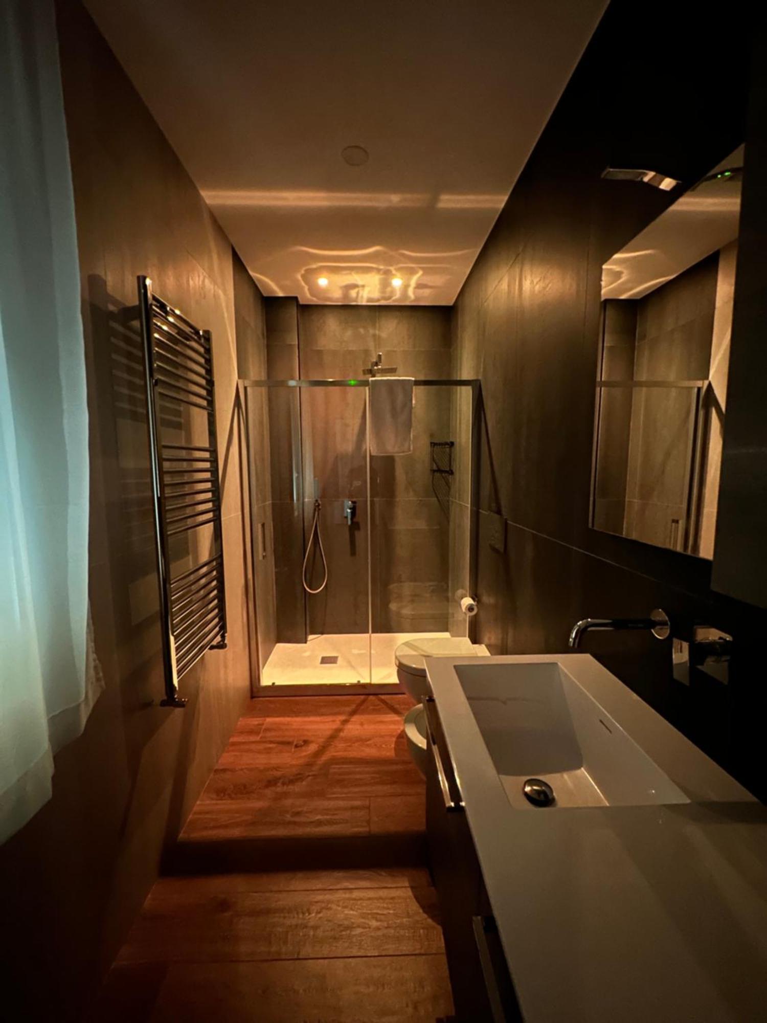 Borgiarooms Luxury Apartment 밀라초 외부 사진