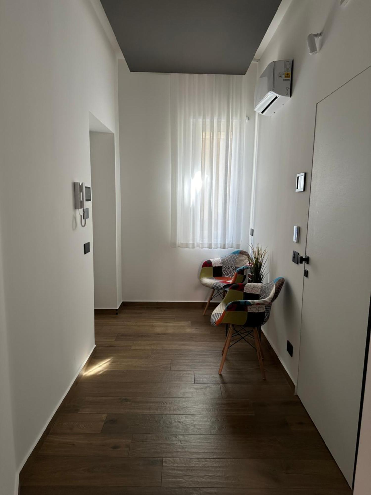 Borgiarooms Luxury Apartment 밀라초 외부 사진