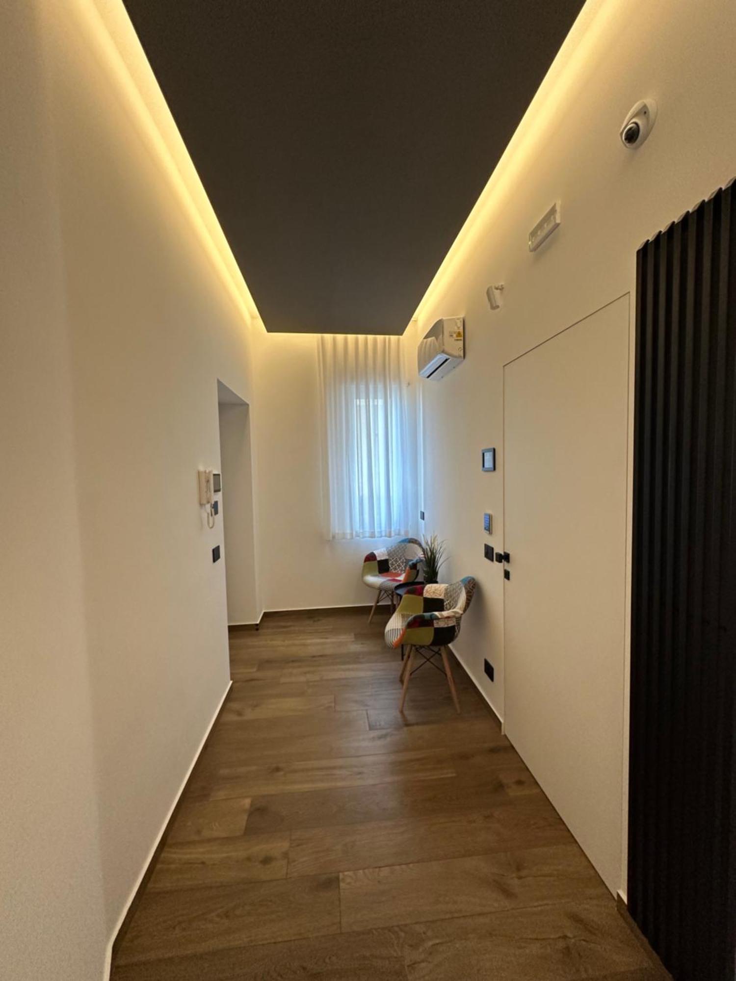 Borgiarooms Luxury Apartment 밀라초 외부 사진